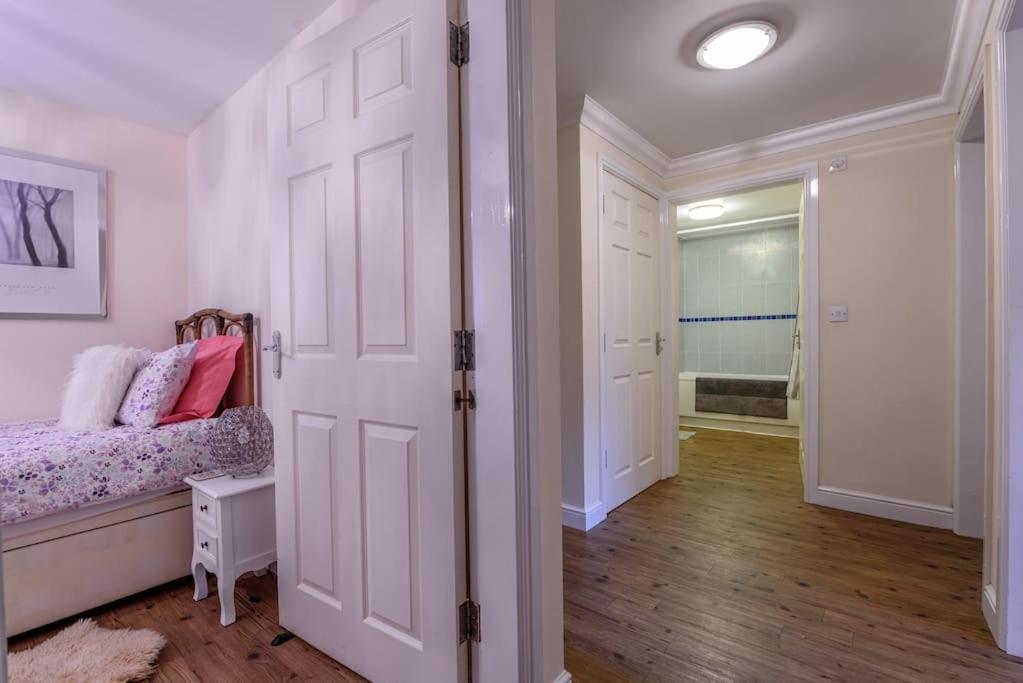 Ingledale Apartment, Ingleton, Yorkshire Dales National Park, Famous Three Peaks, Near The Lake District, Pets Are Welcome 잉글턴 외부 사진