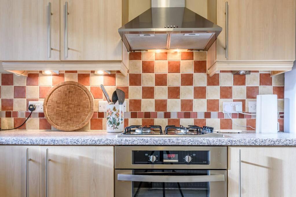 Ingledale Apartment, Ingleton, Yorkshire Dales National Park, Famous Three Peaks, Near The Lake District, Pets Are Welcome 잉글턴 외부 사진